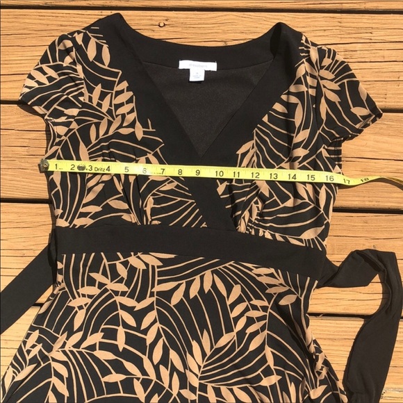 Dressbarn Empire Waist Dark Cottagecore Coquette Tie Faux Wrap Top Midi Dress 10 - Picture 5 of 12